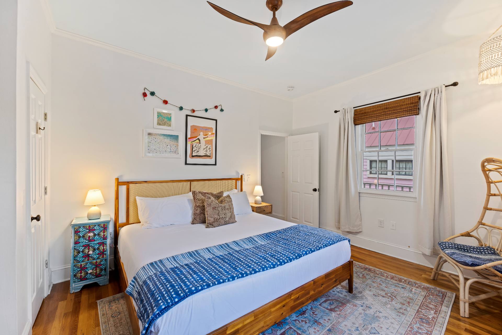 Suite B king bedroom